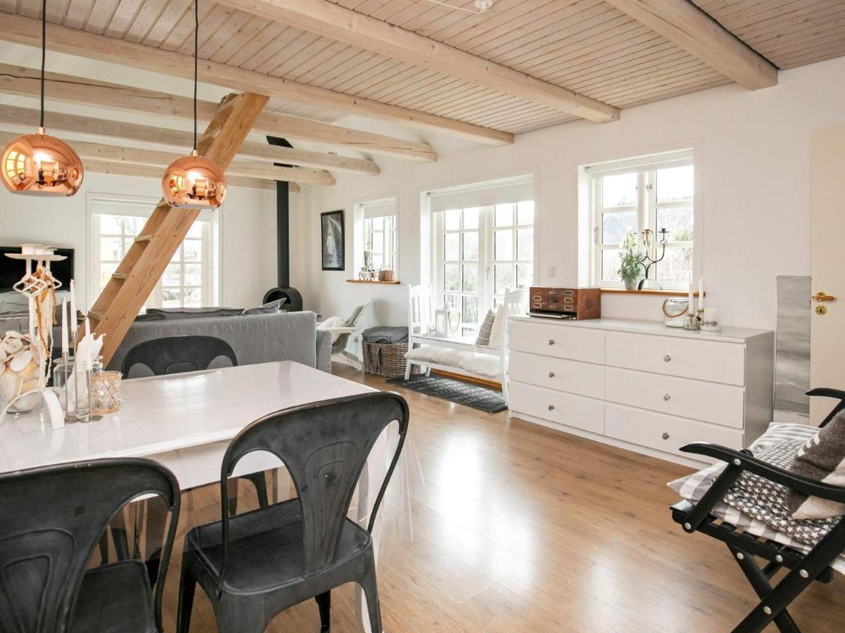 4 Person Holiday Home In S By Saeby  Bagian luar foto